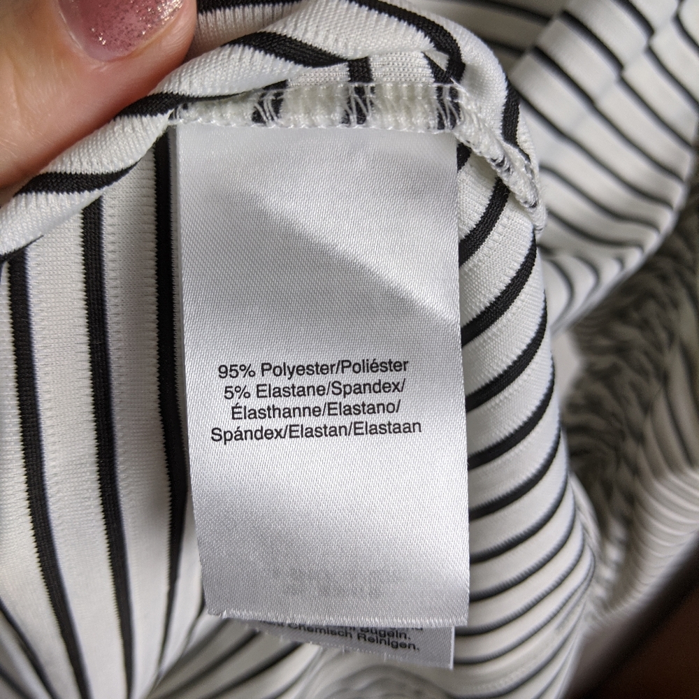 NWT Donna Karan New York Striped City Art Top - Picture 8 of 8